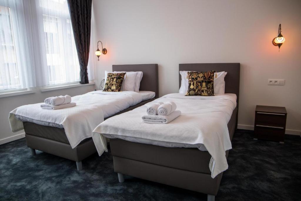 Hotel Guzy Лір Екстер'єр фото
